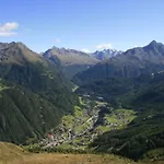 ゲストハウス S'jechlas 3*